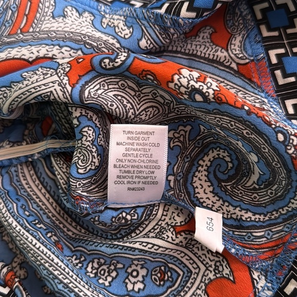 NEW YORK & COMPANY Paisley Kimono  Top with Built in Belt Size XS - Picture 6 of 6